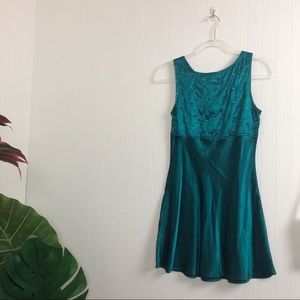 Vintage Dresses - Vintage : Green Mini Dress >> Size XS-S Vintage Dresses - Vintage : Green Mini Dress >> Size XS-S